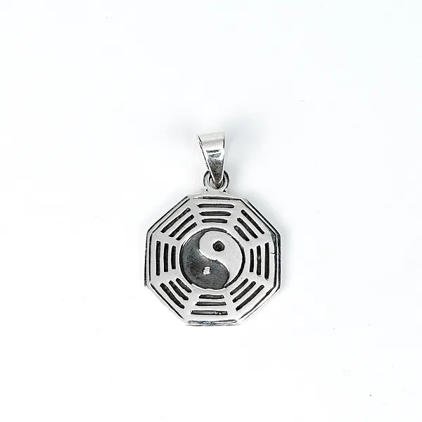 Pandantiv octogonal yin yang Argint