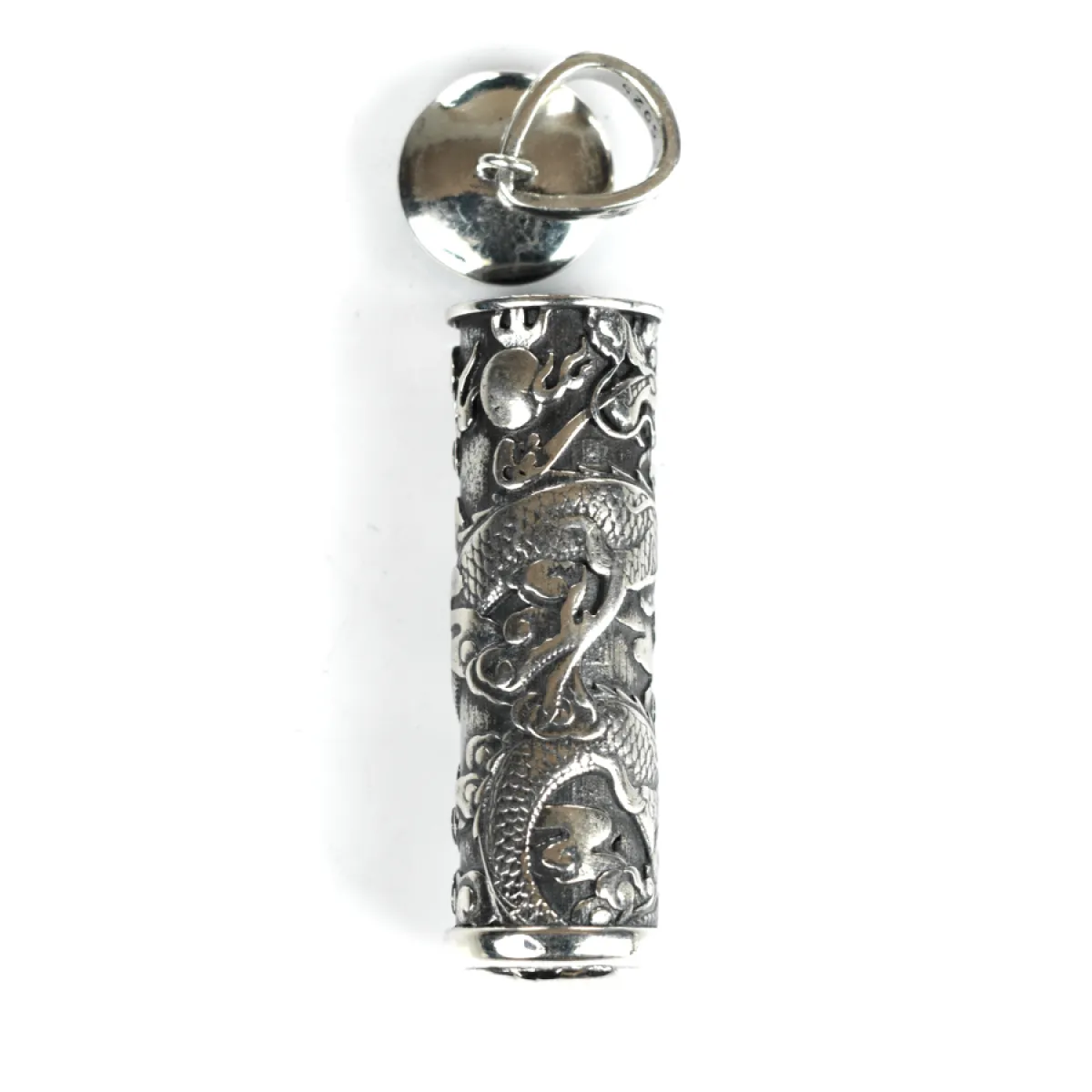 Pandantiv caseta cilindrica dragon L Argint