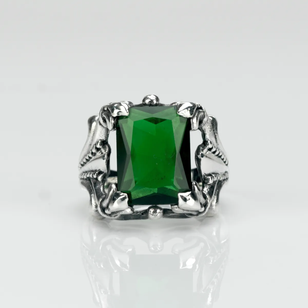 Inel gotic magic green Argint