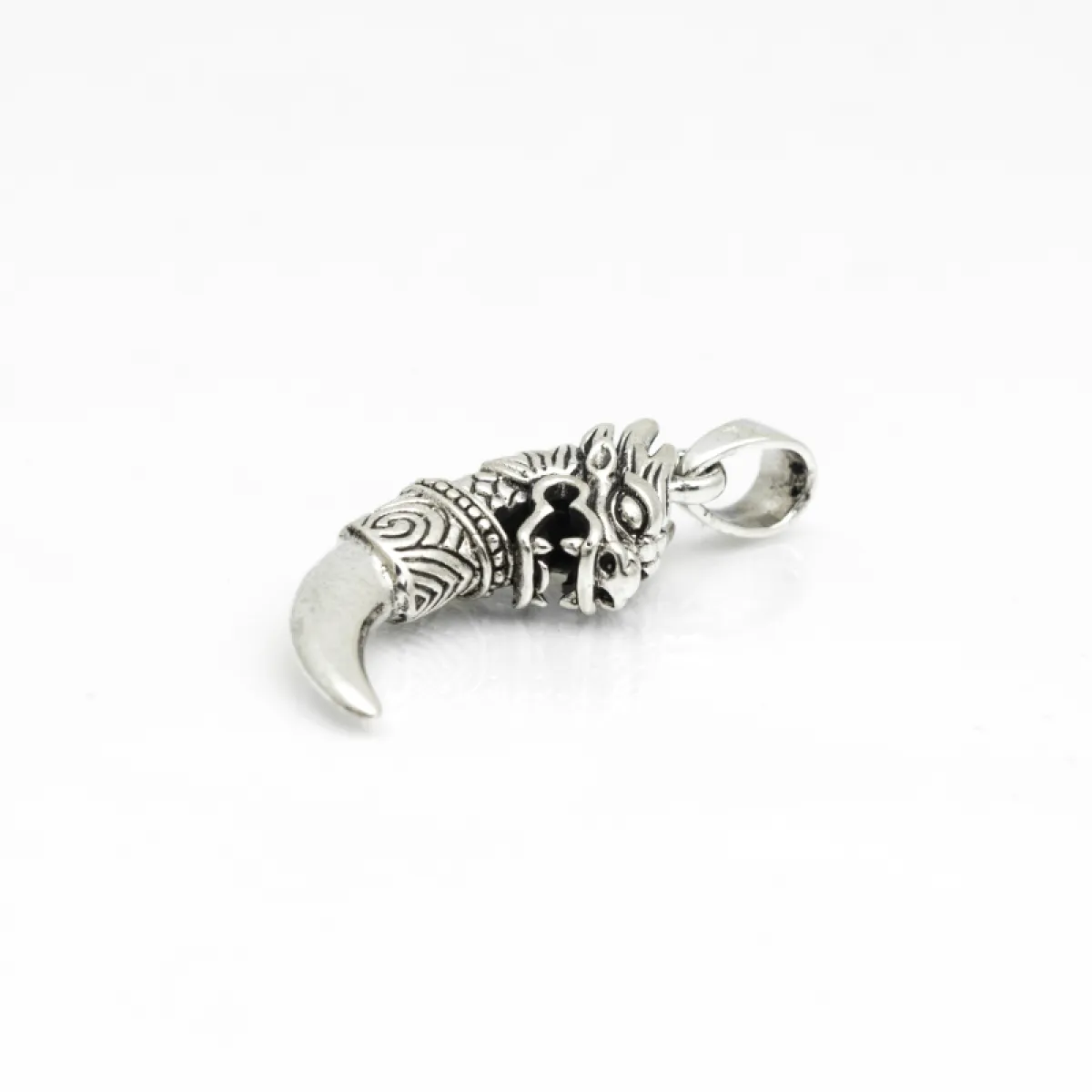 Pandantiv gheara dragon broderie Argint