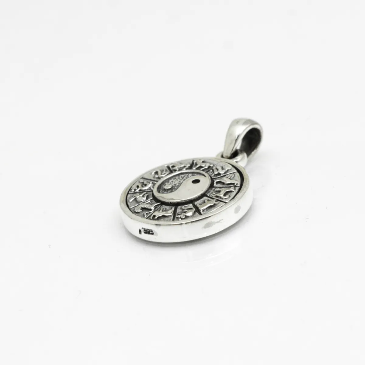 Pandantiv rotativ yin yang zodiac Argint