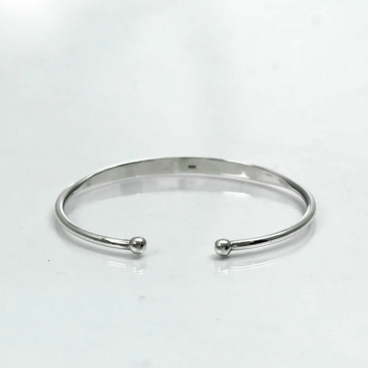 Bratara fixa simpla aplatizata 2*4mm Argint