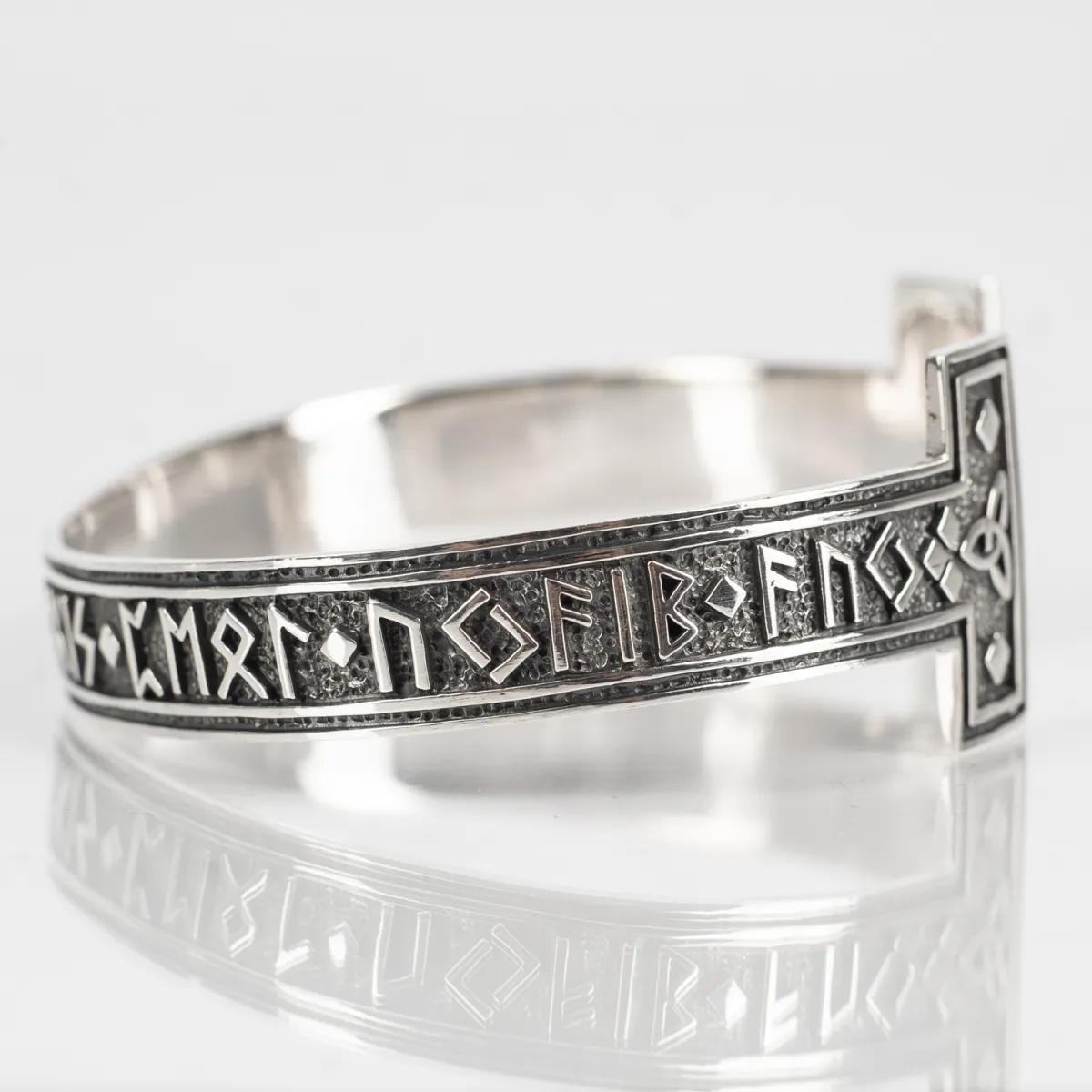 Bratara fixa triquetra rune Argint