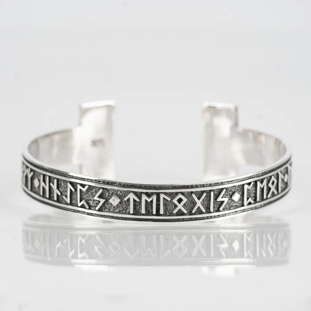 Bratara fixa triquetra rune Argint
