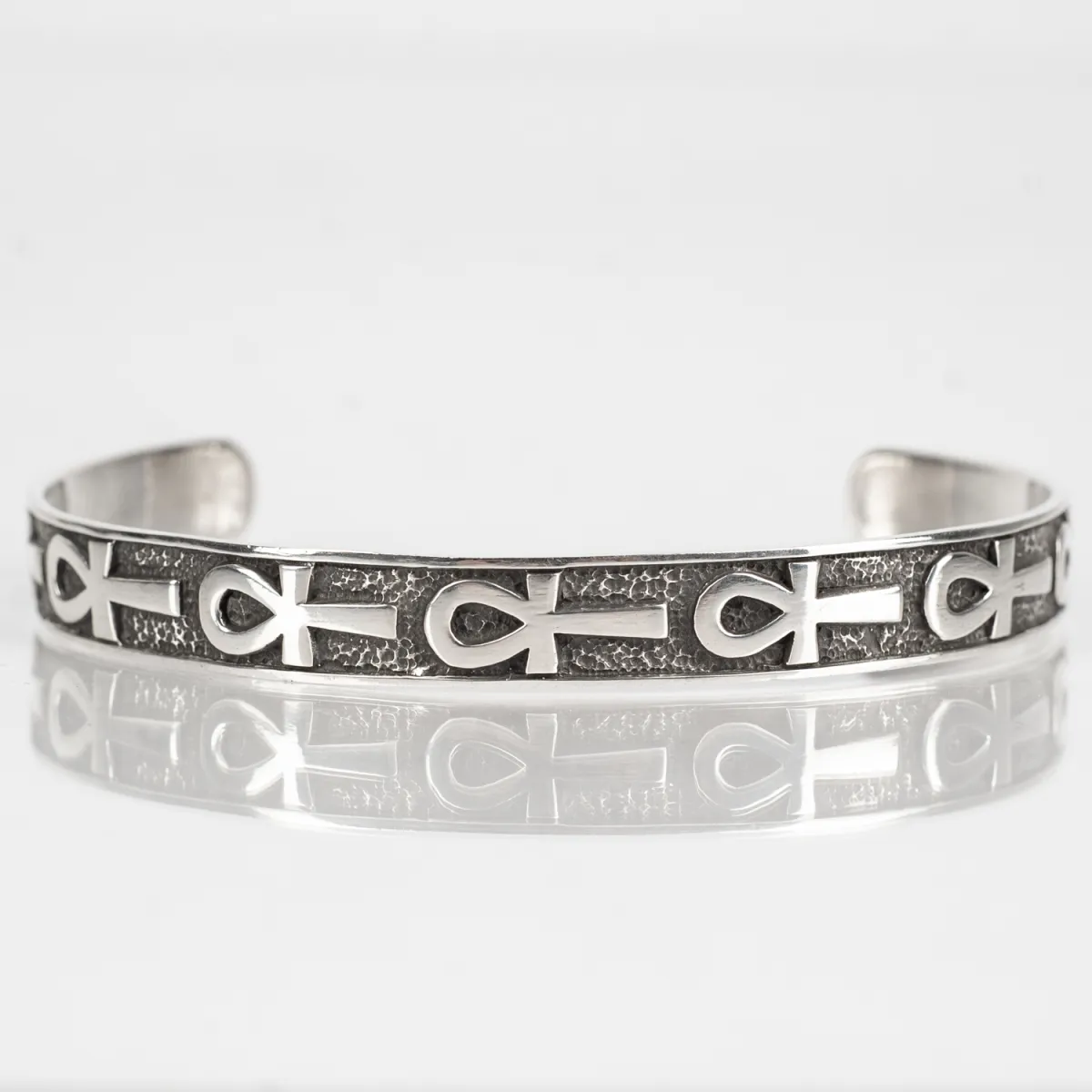 Bratara fixa cruce ankh Argint
