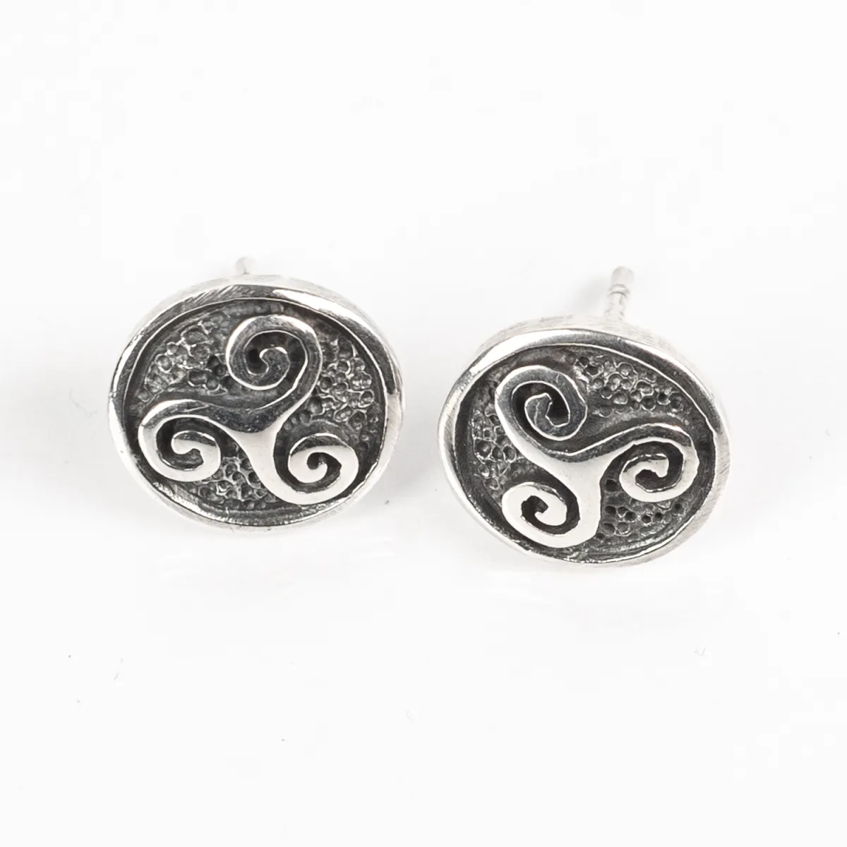 Cercei pe lob Triskelion Argint