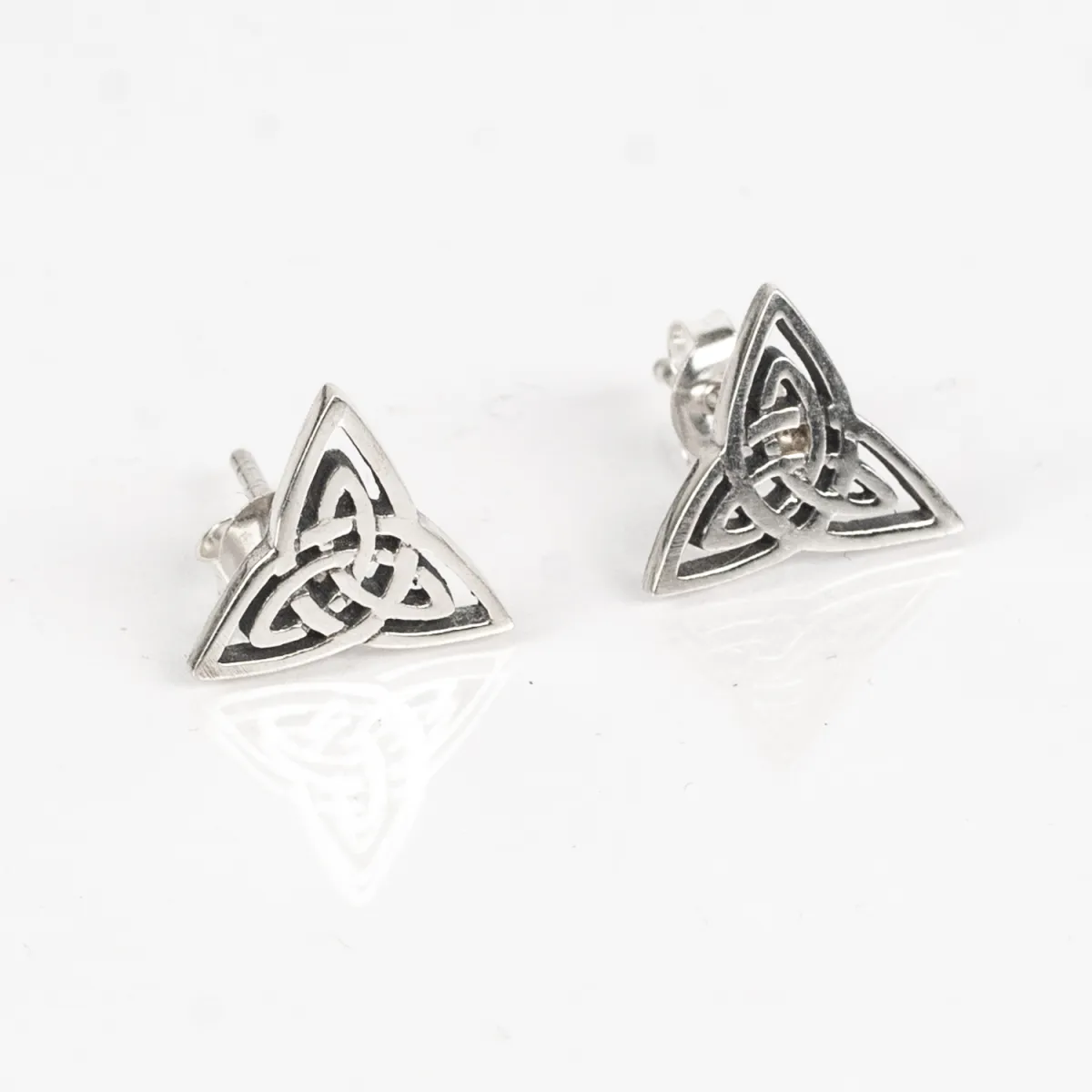 Cercei triquetra m Argint