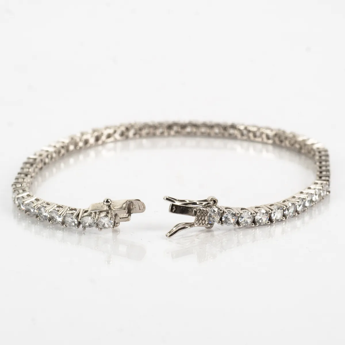 Bratara tip tenis rotunda 3mm Argint