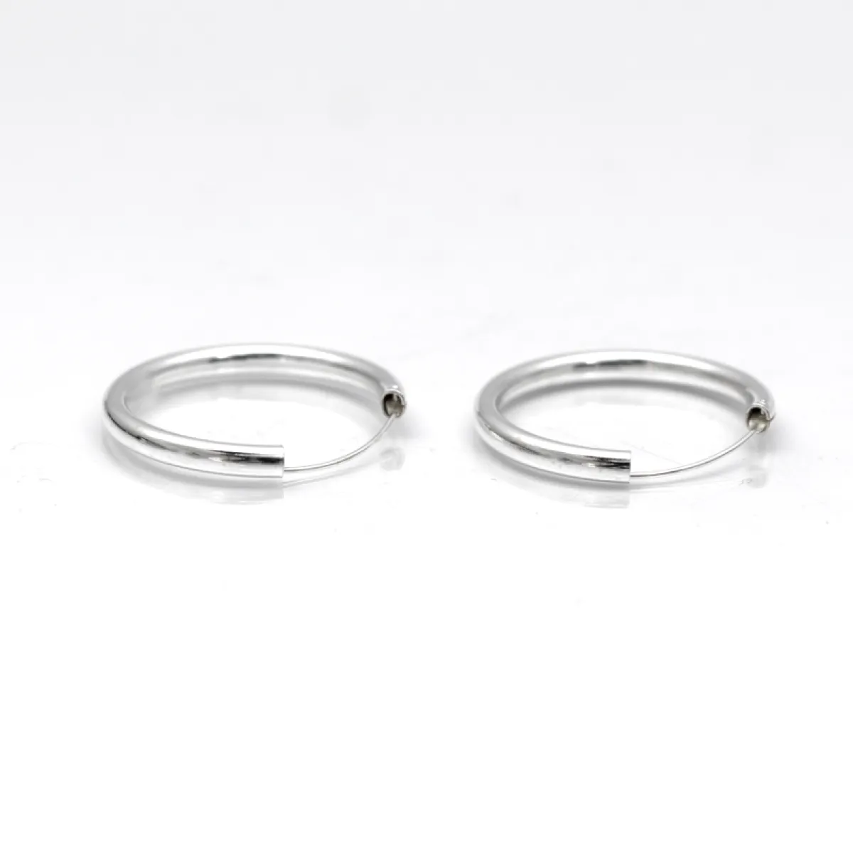Cercei tip creola rotunda 4mm Argint