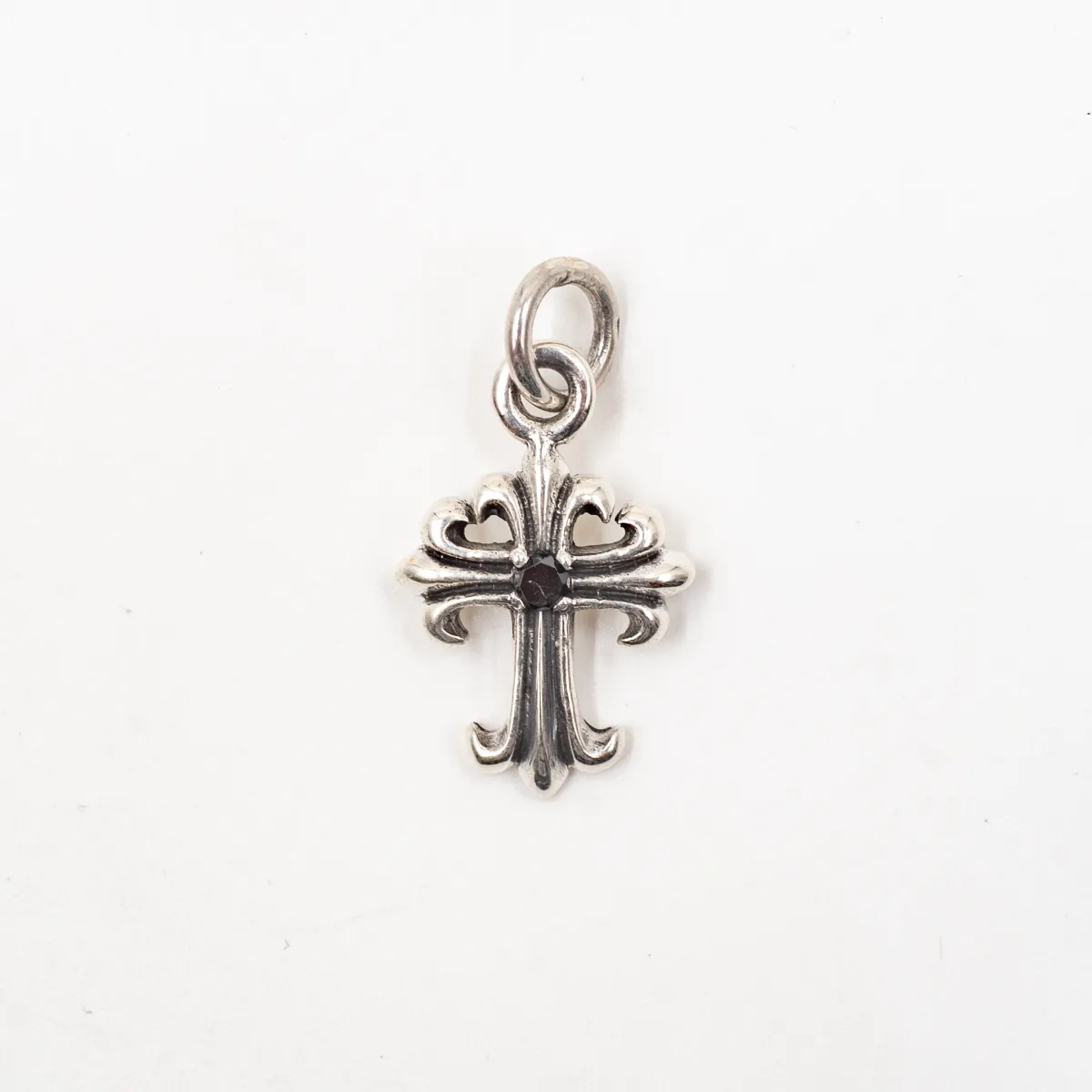Pandantiv cruce gotica cubic zirconia Argint