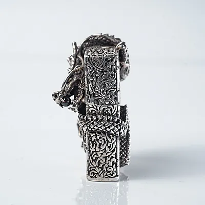 Bricheta Zippo dragon incolacit l Argint - 9