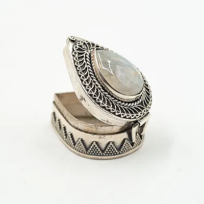 Caseta oval ascutit psp India.nr.5 Argint - 9