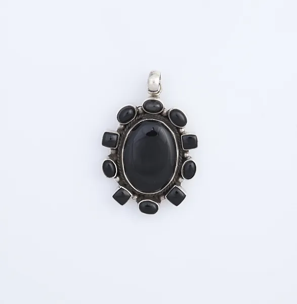 Pandantiv oval onix nr.4 Argint
