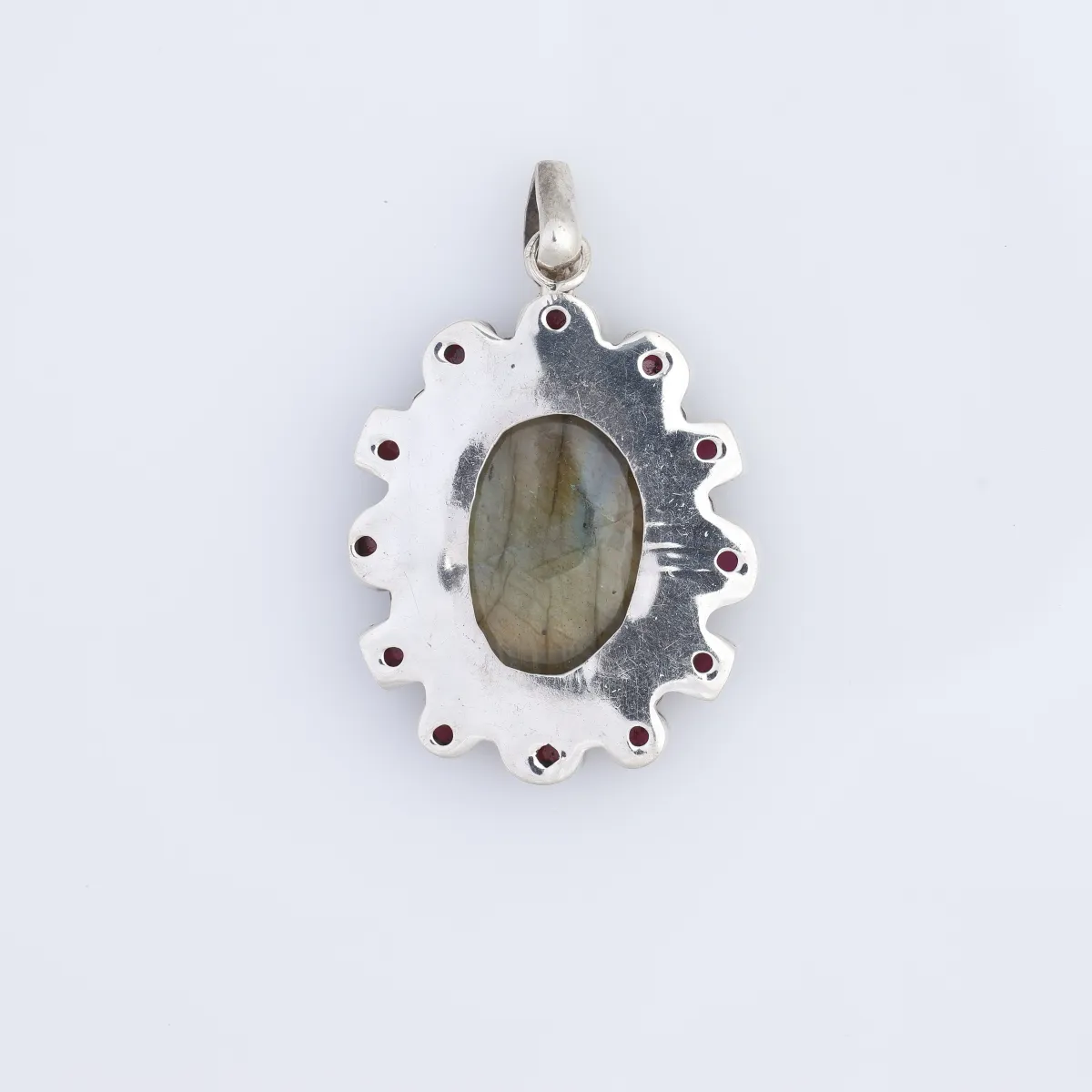 Pandantiv oval labradorite granat nr.5 Argint