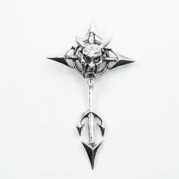 Pandantiv cruce Lucifer Argint