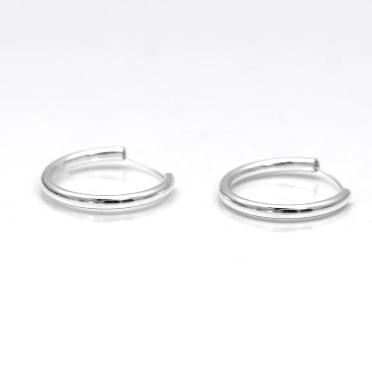 Cercei tip creola rotunda 3mm Argint
