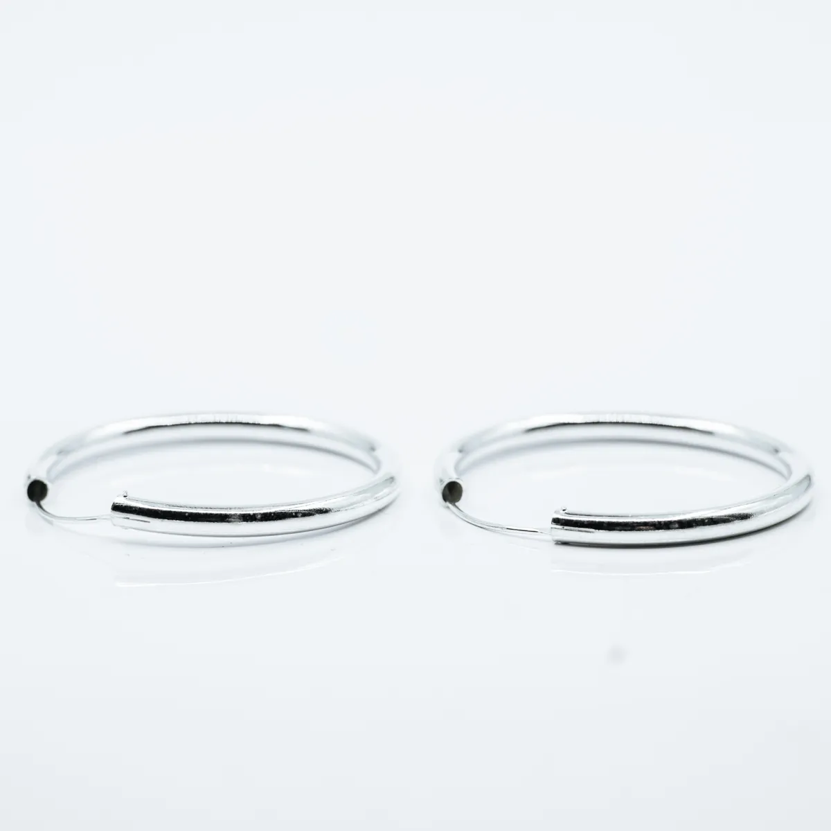 Cercei tip creola rotunda 3mm Argint
