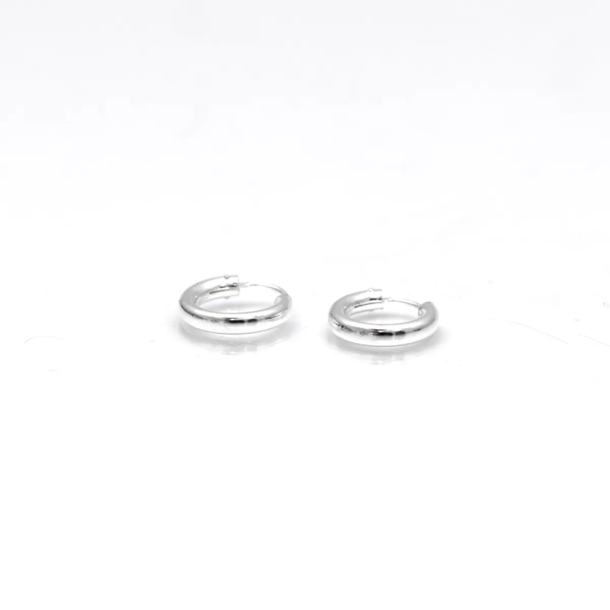 Cercei tip creola rotunda 3mm Argint