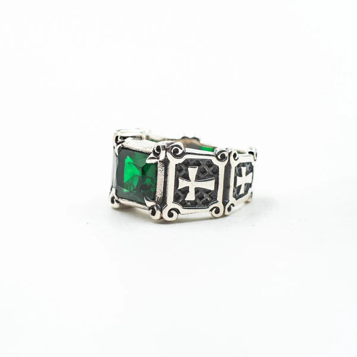 Inel gotic cruci zirconiu verde Argint