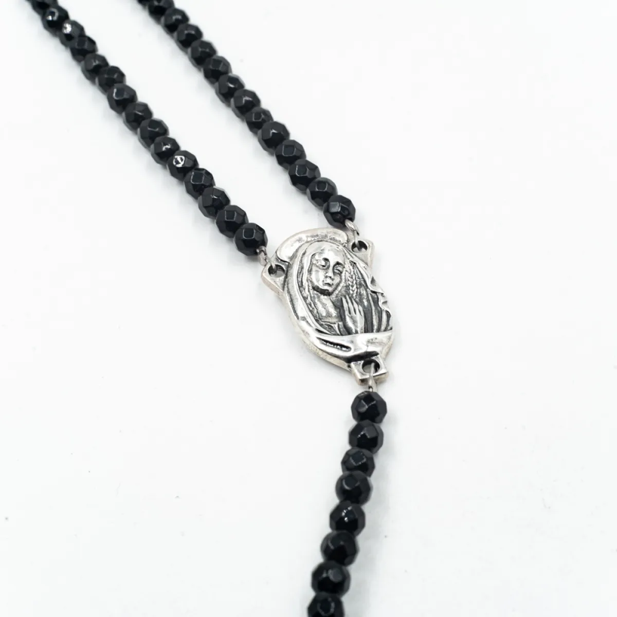 Colier onix curce Isus Argint