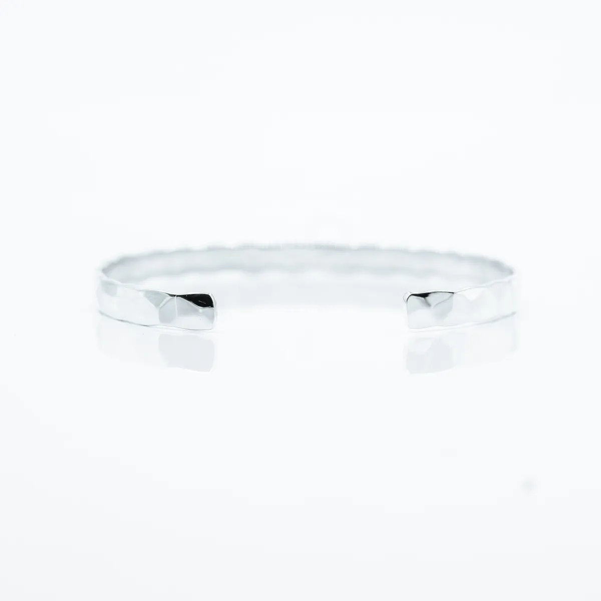 Bratara fixa lata hammered 5mm Argint