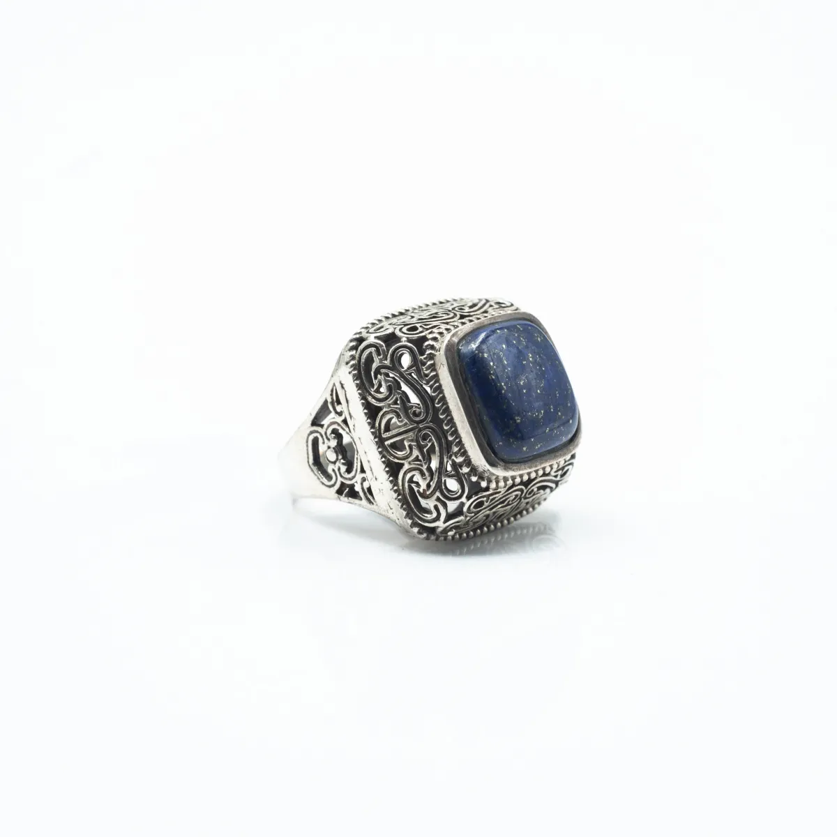 Inel patrat l lapis lazuli Argint