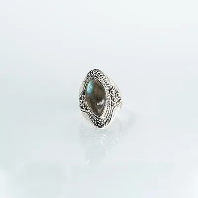 Inel oval ascutit piatra labradorite Argint - 1