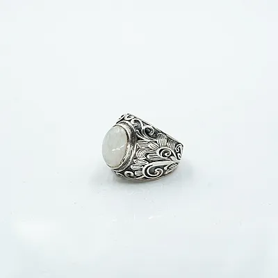 Inel oval broderie florala piatra lunii Argint - 1