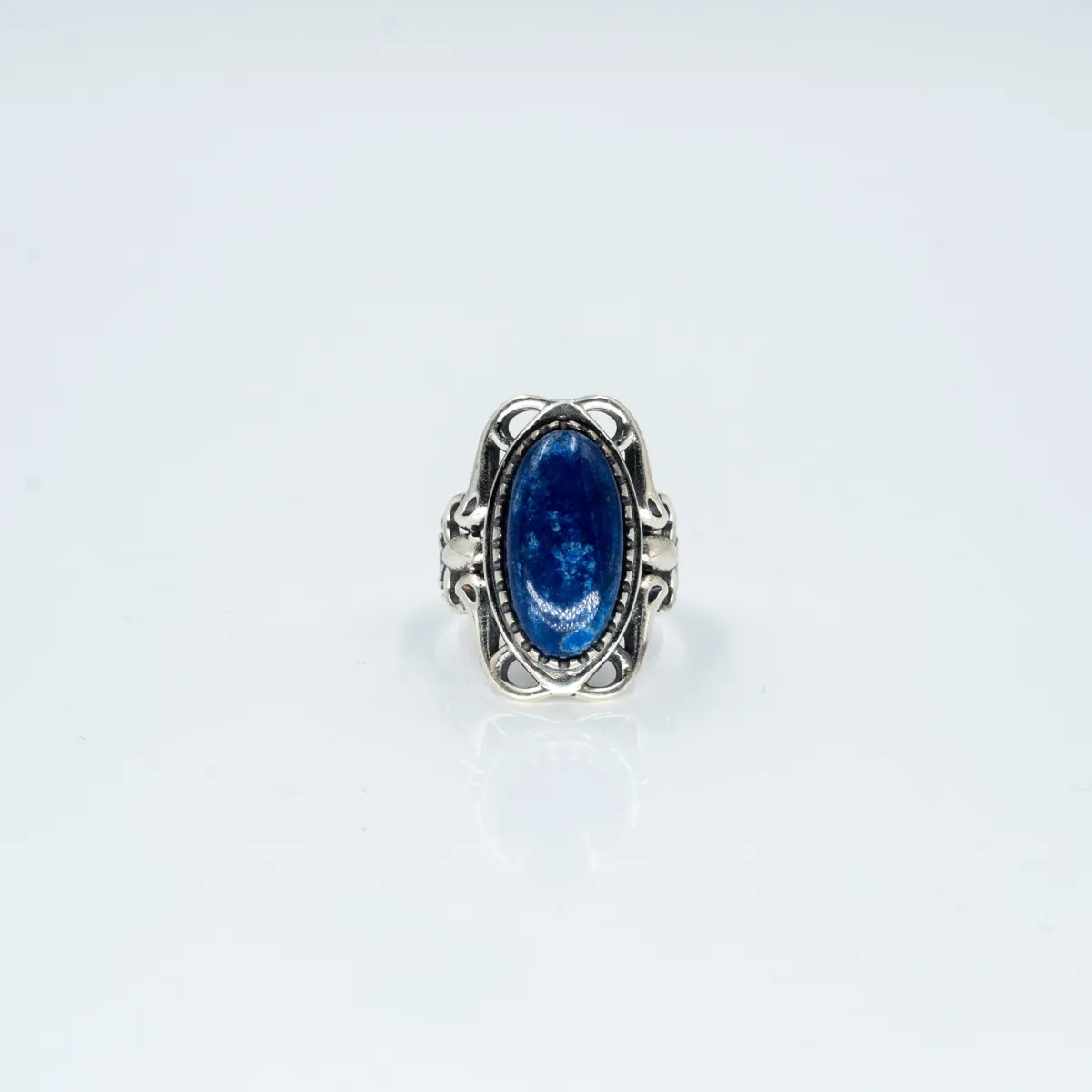 Inel oval broderie lapis-lazuli Argint