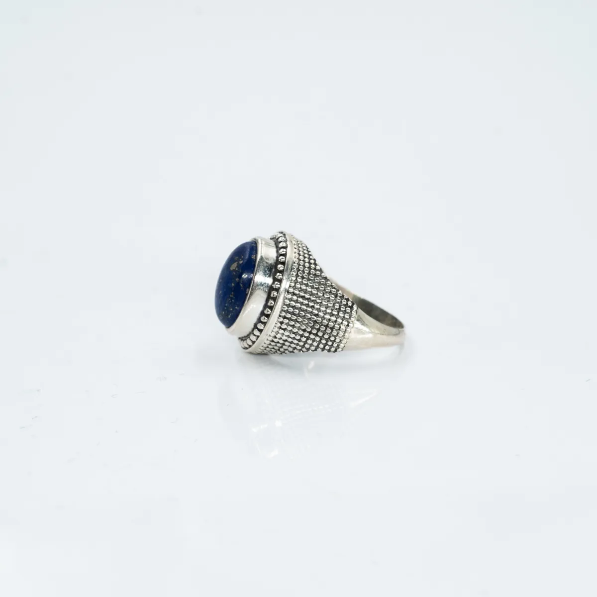 Inel oval simplu puncte lapis-lazuli Argint