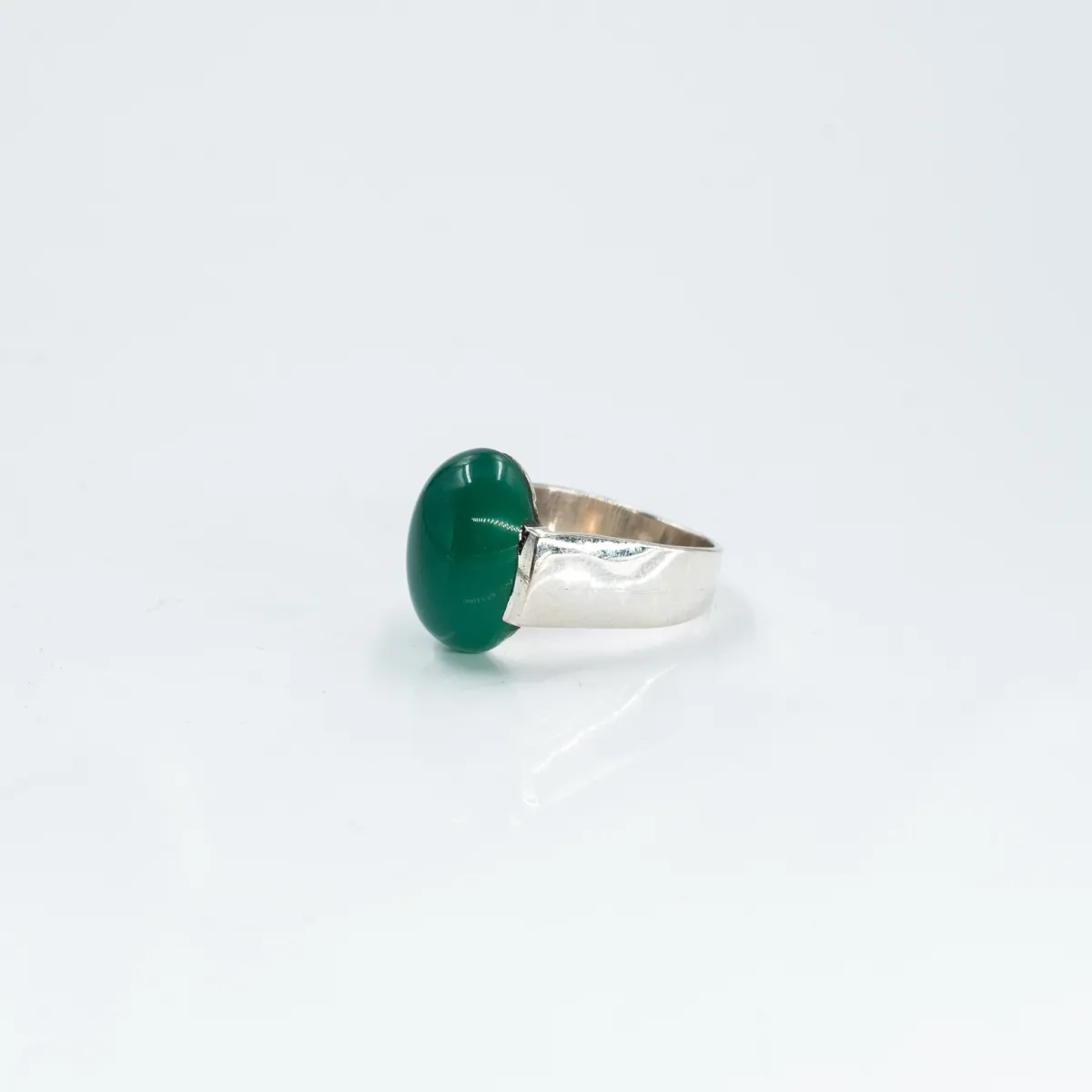 Inel oval simplu s agat-verde Argint