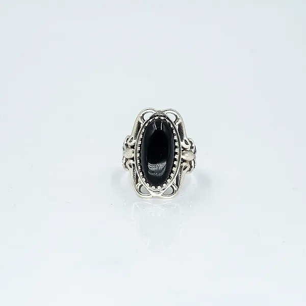 Inel oval broderie onix Argint