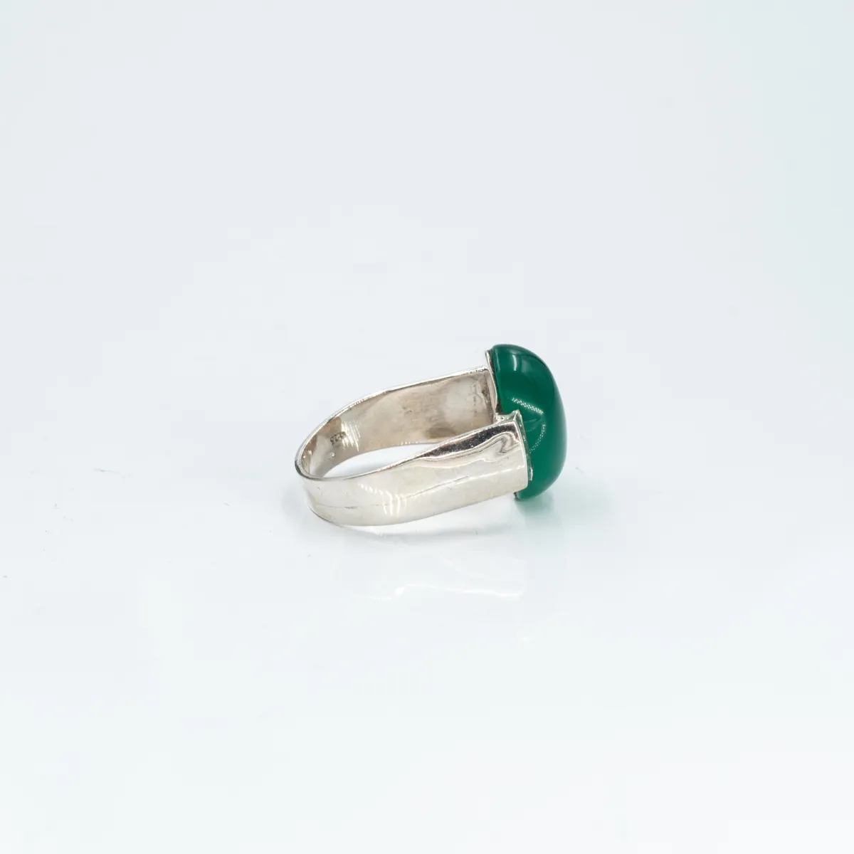 Inel oval simplu s agat-verde Argint
