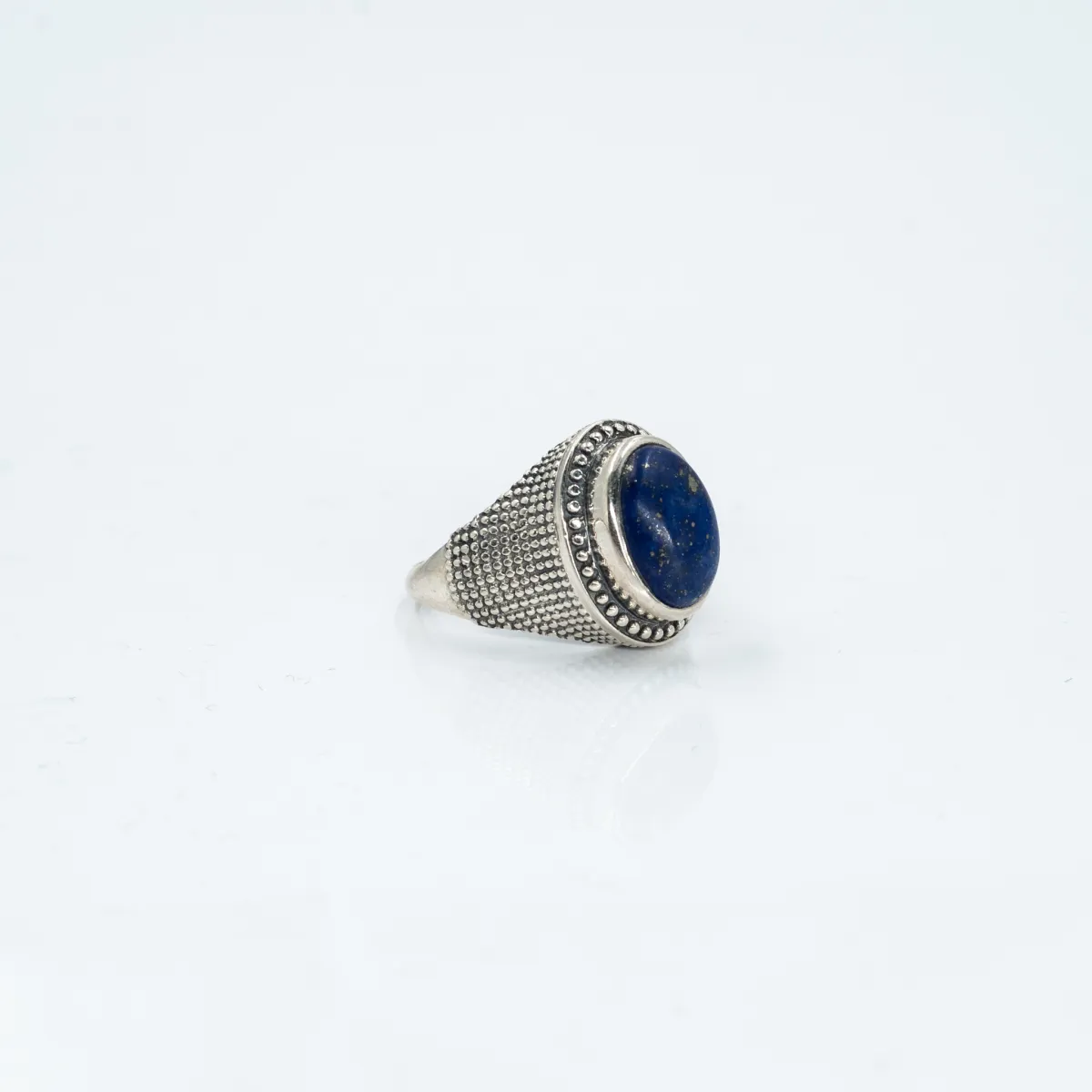 Inel oval simplu puncte lapis-lazuli Argint