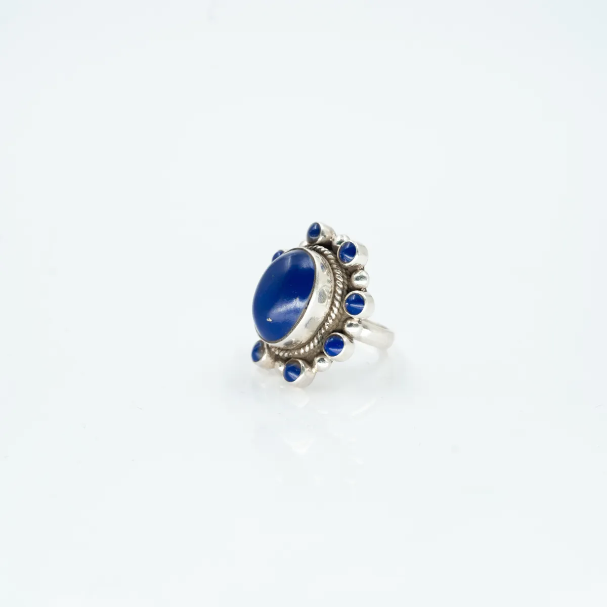 Inel oval floare lapis-lazuli Argint