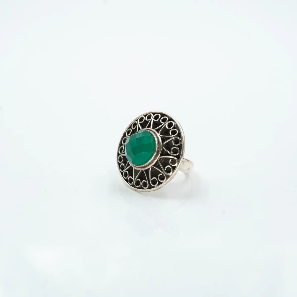 Inel rotund bucle agat-verde Argint