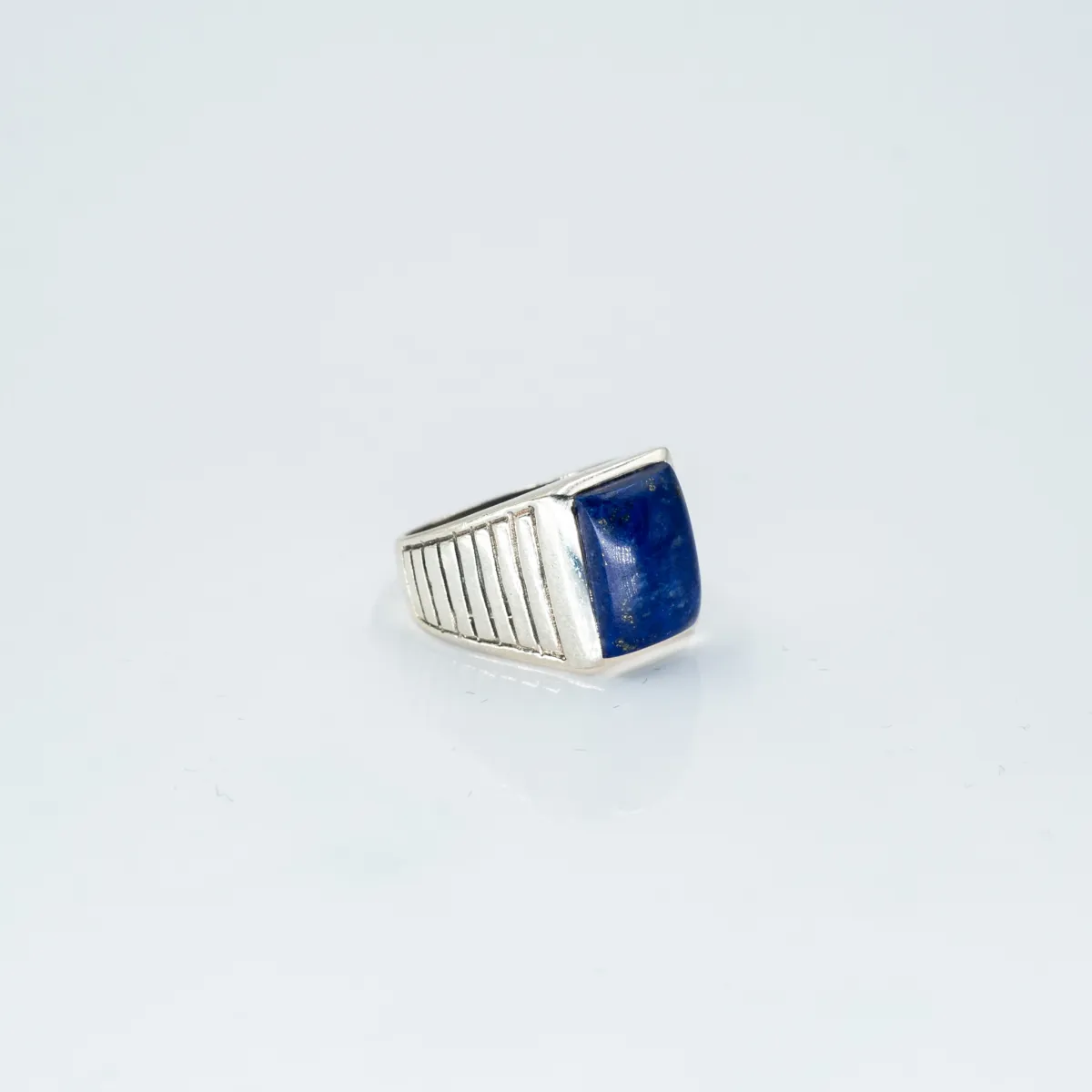 Inel dreptunghiular dungat lapis-lazuli Argint
