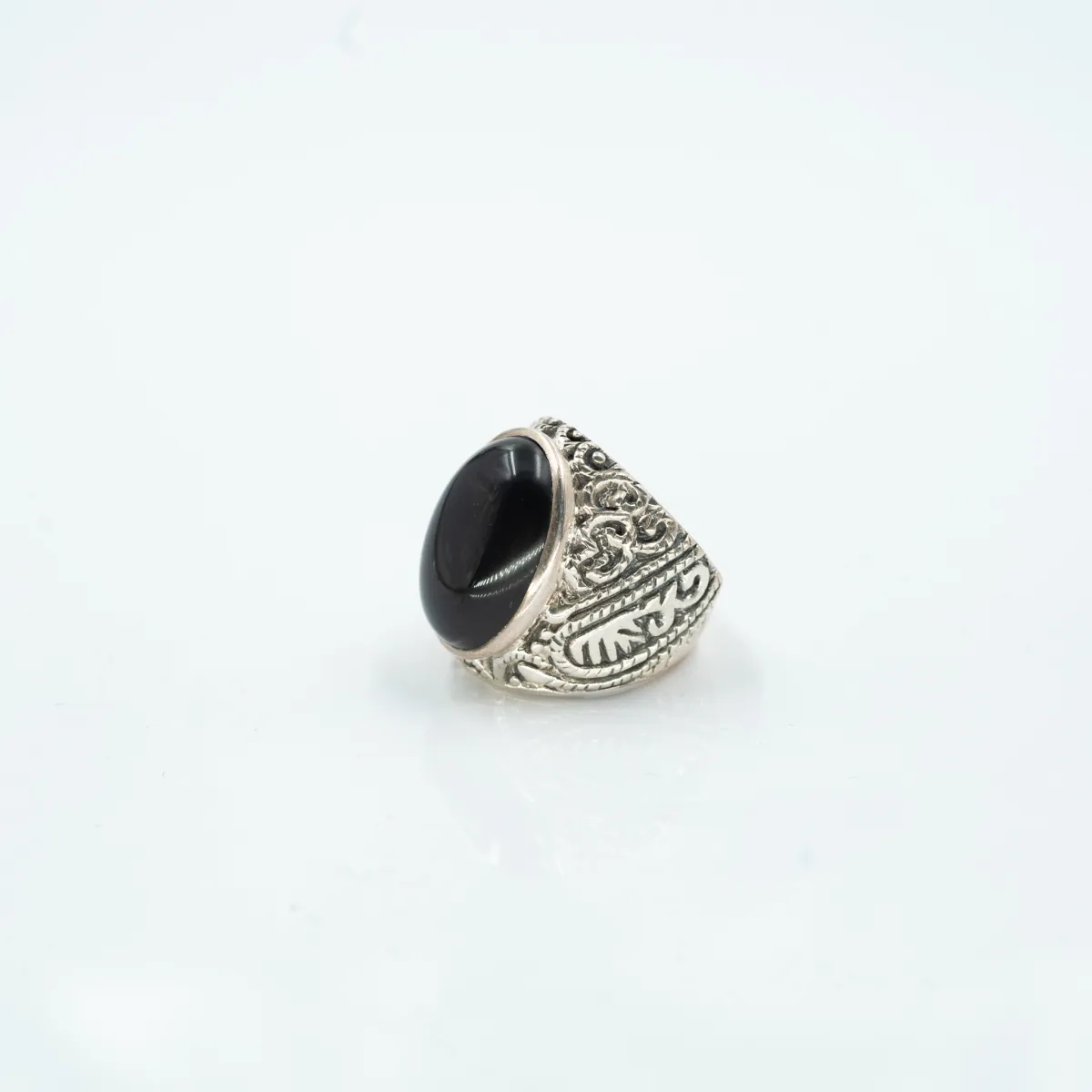 Inel oval broderie onix cabochon Argint