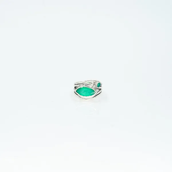 Inel oval ascutit sarma agat-verde Argint