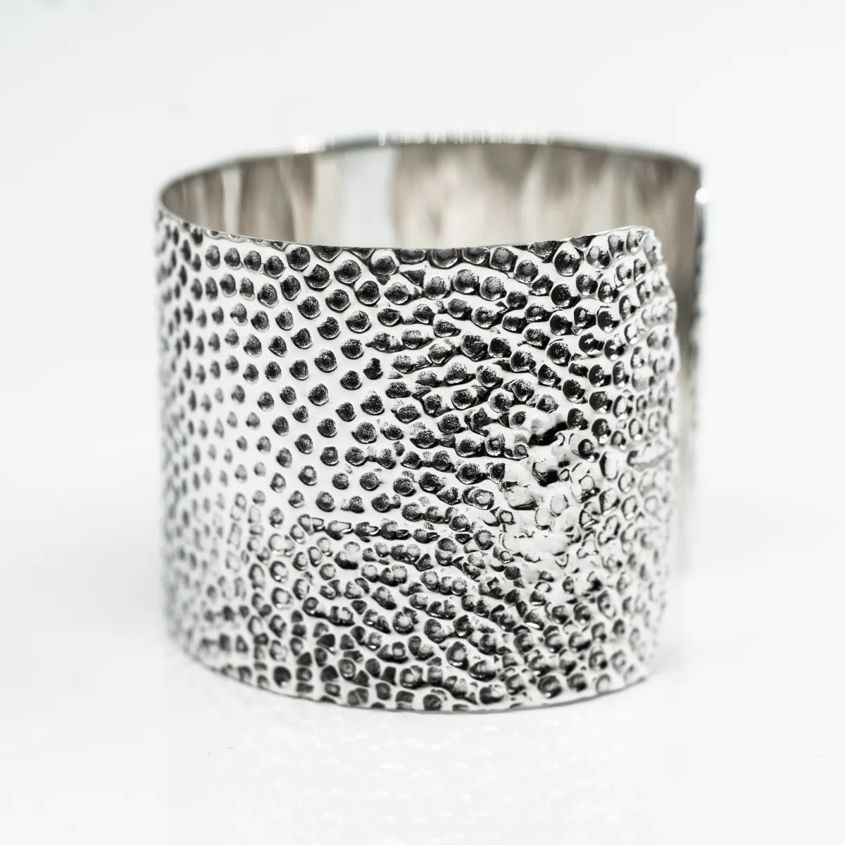 Bratara fixa hammered 40mm Argint