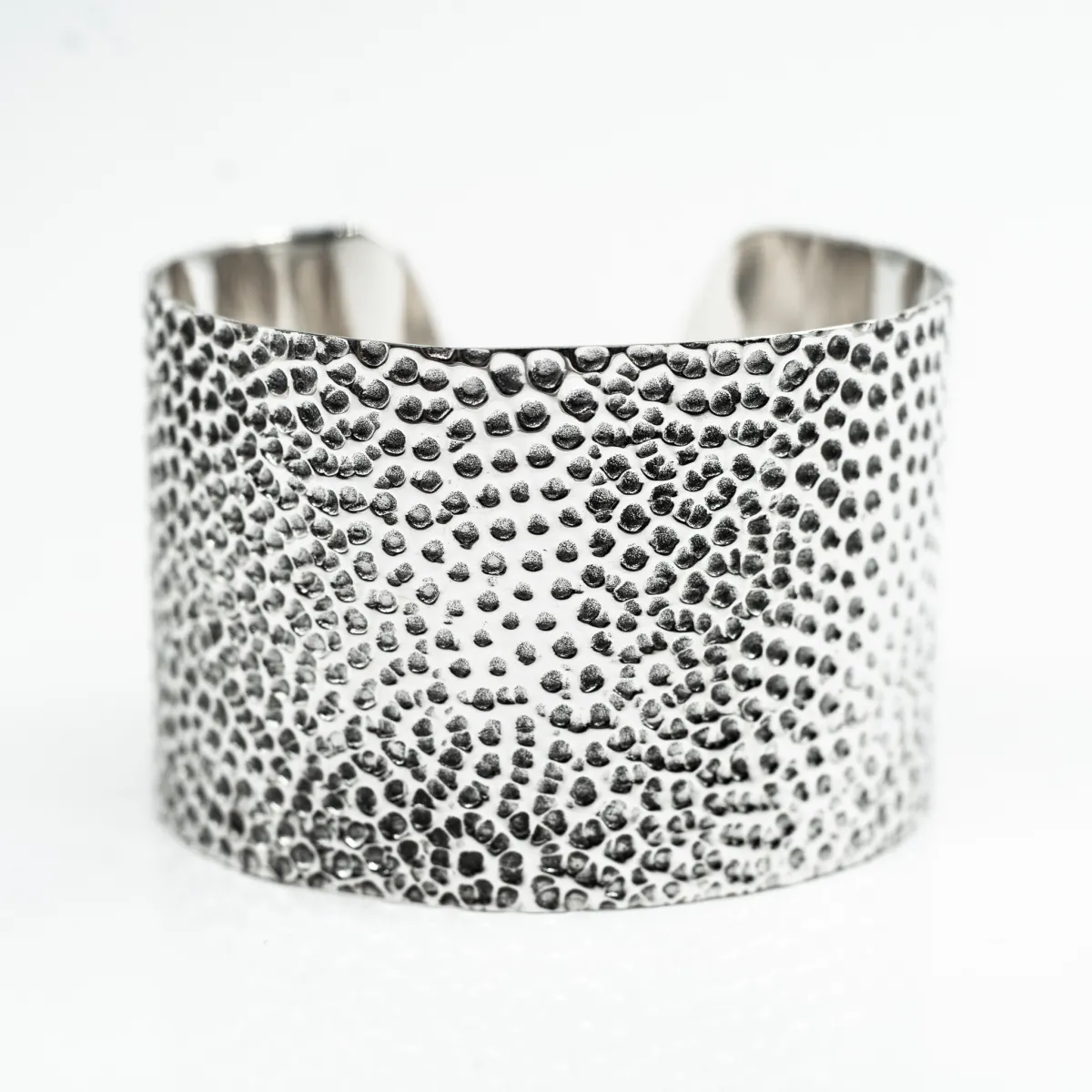 Bratara fixa hammered 40mm Argint