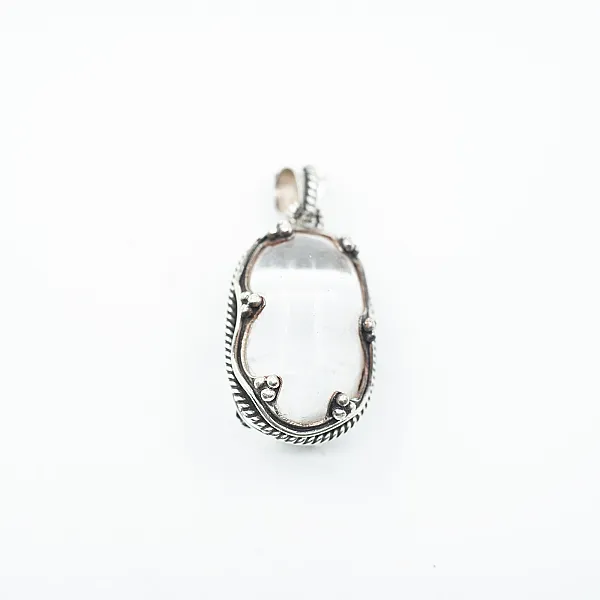 Pandantiv oval Gotland cuarz 36*21mm Argint
