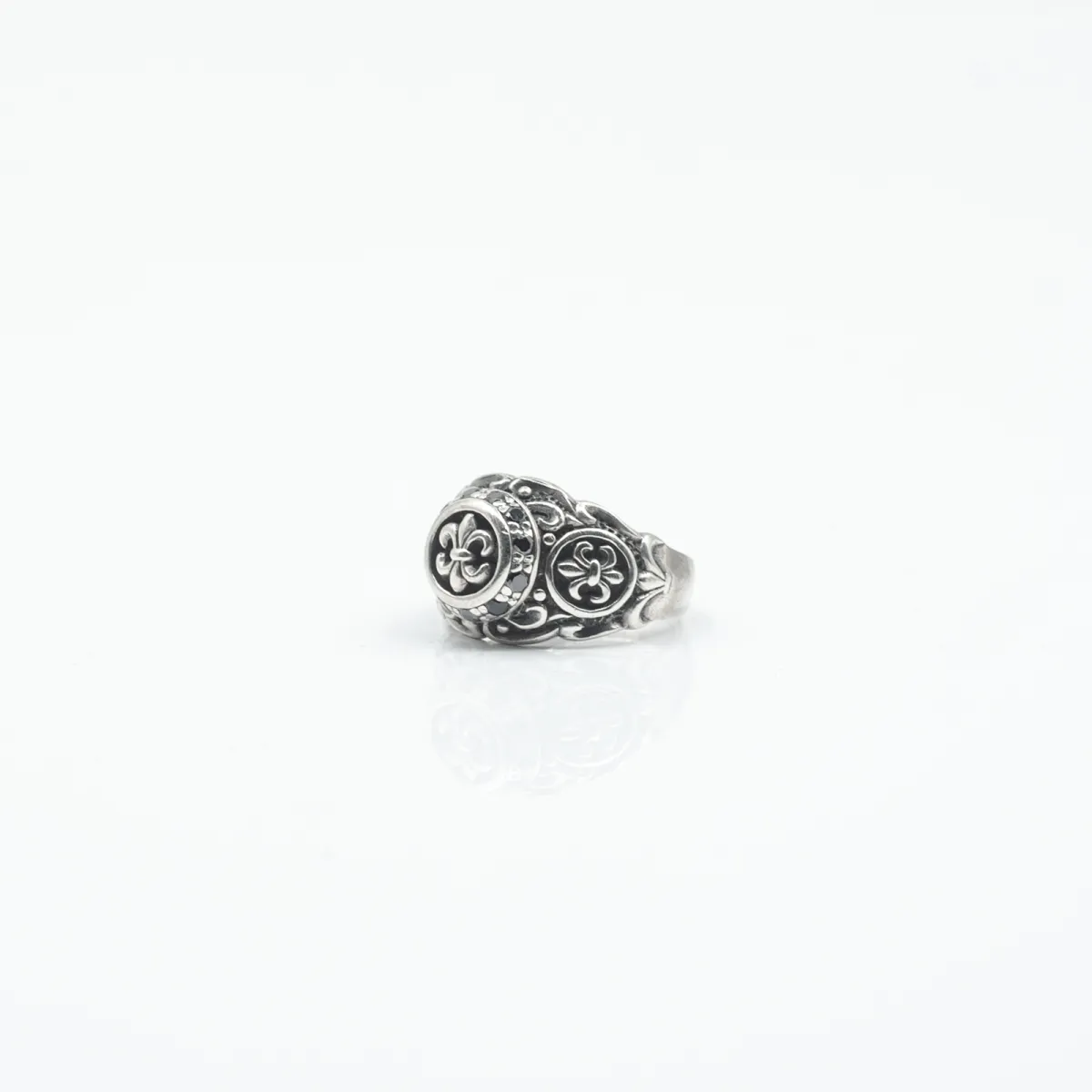 Inel rotund Fleur de Lys cz Argint