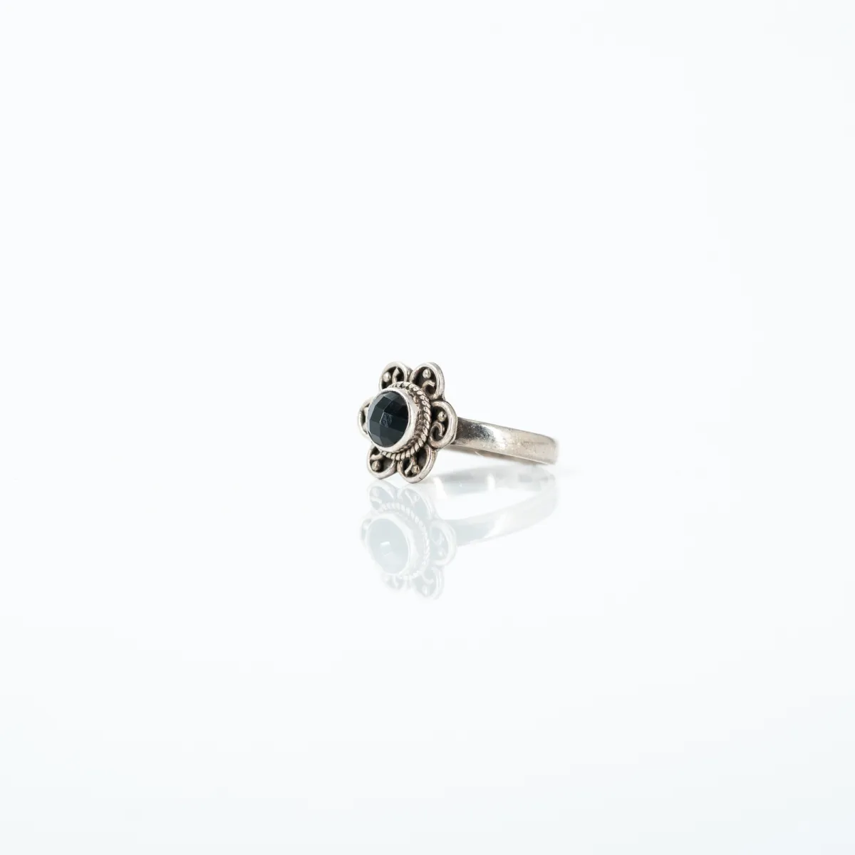 Inel xs floare onix Argint