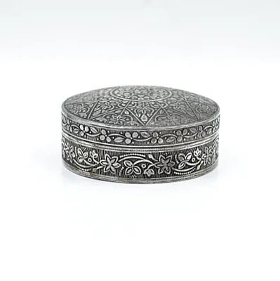 Caseta decorativa model stea Argint - 1