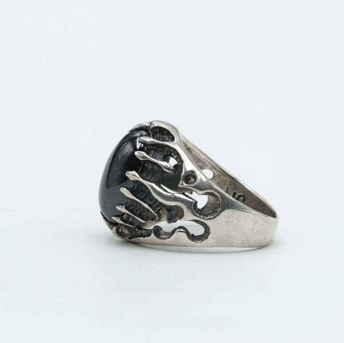 Inel oval in flacari onix Argint