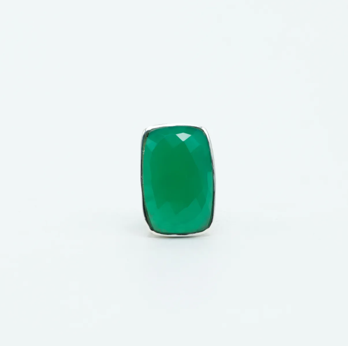 Inel dreptunghiular rotund l agat.verde Argint