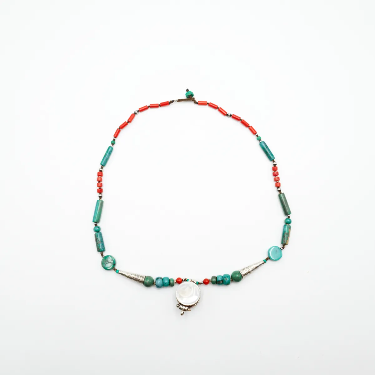 Colier Nepal banut floare coral Argint
