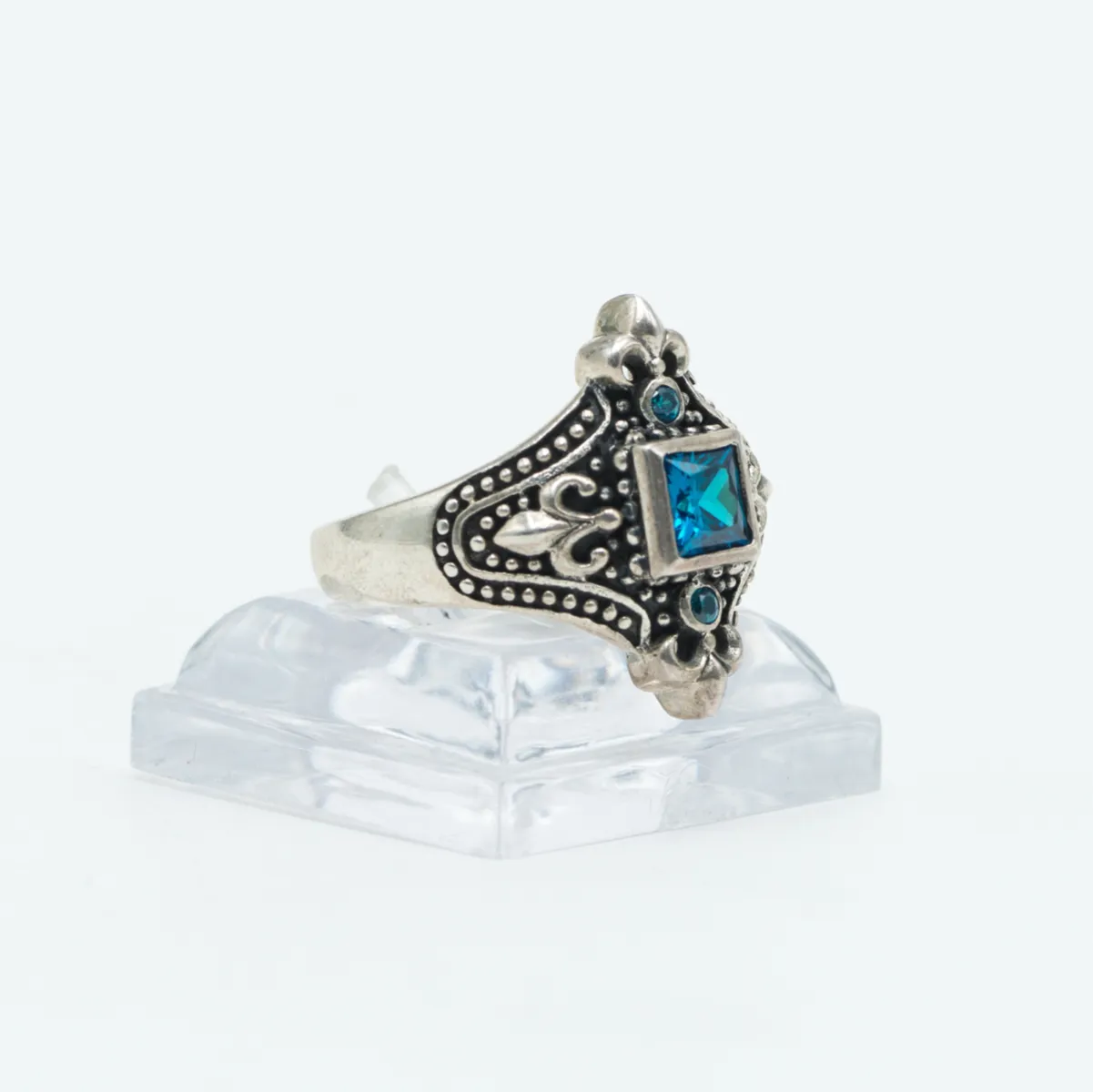 Inel cruce crin imperial c.z bleu Argint