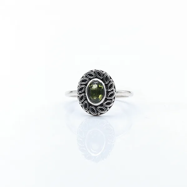 Inel xs floare ovala peridot Argint